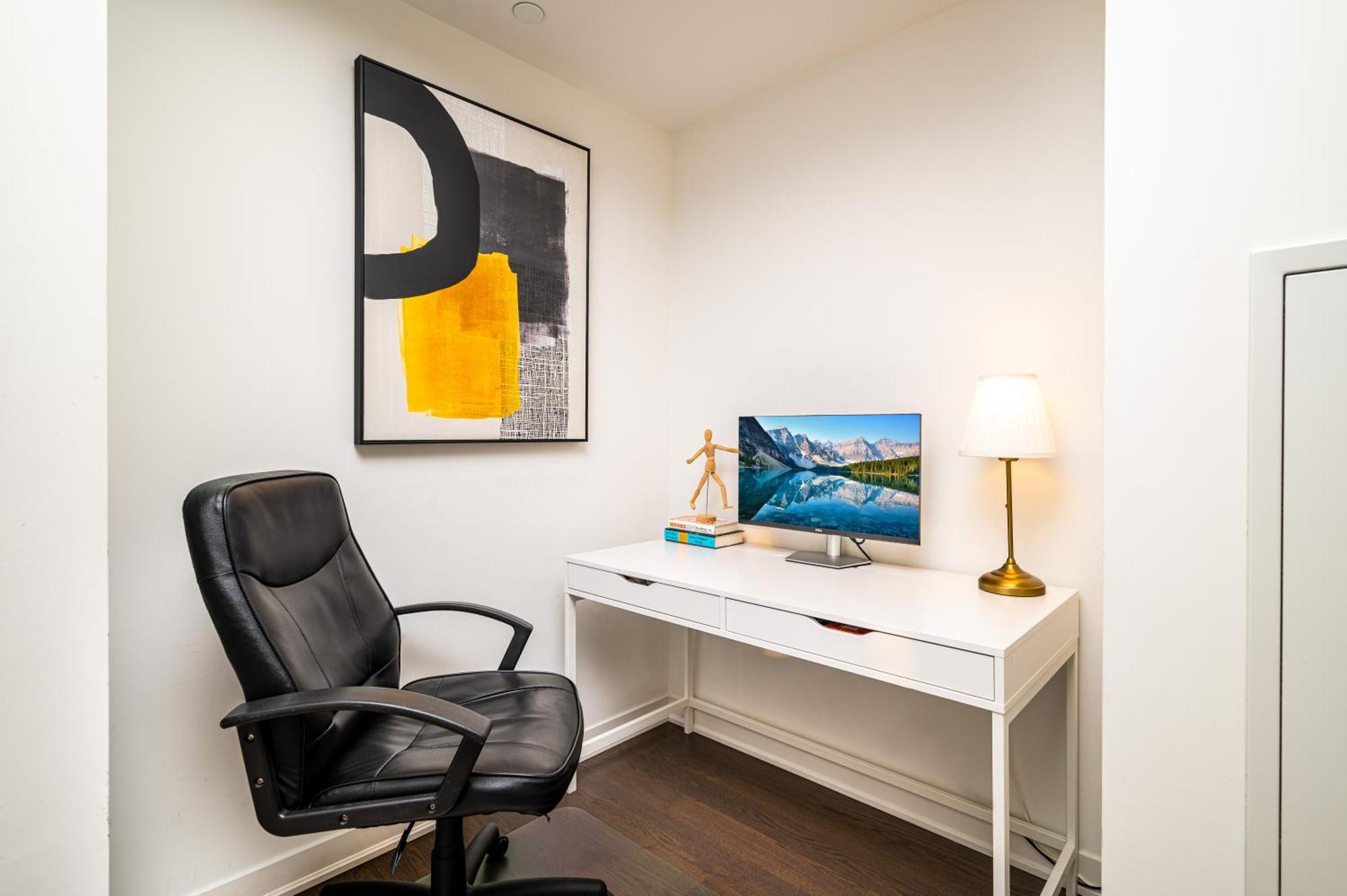 Presidential Suite Heart Of Downtown With Stunning View Торонто Экстерьер фото